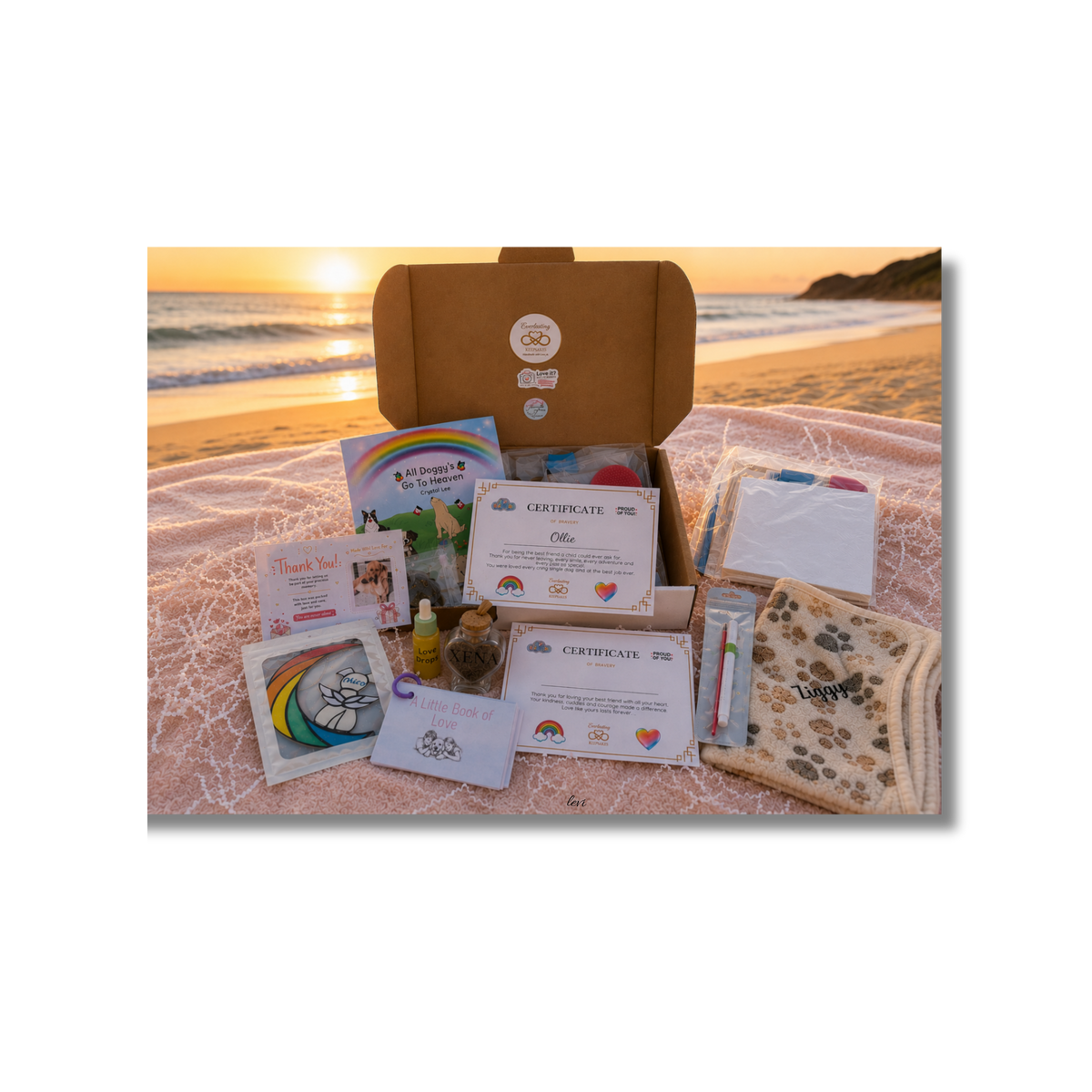 Little Hearts Memory Box Dog Memorial